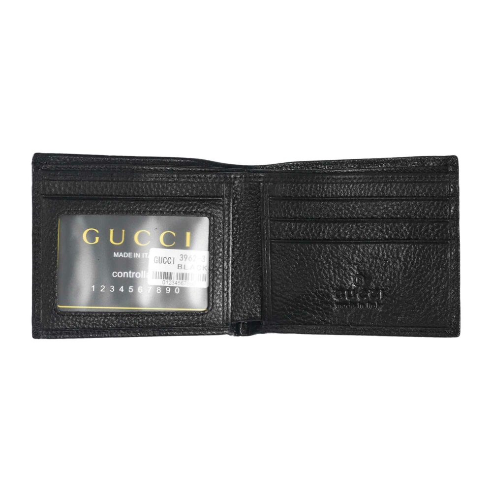 short wallet for men